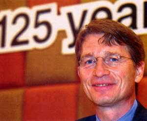  Harald Link, inzwischen thailändischer Staatsbürger, leitet seit 1988 die B. Grimm-Gruppe