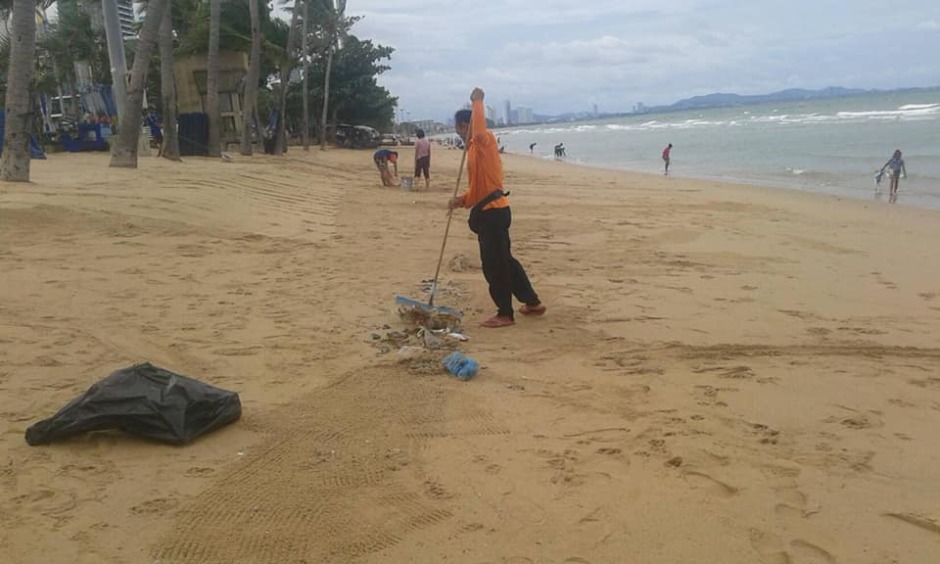 Doch auch an anderen Stränden bemüht man sich um Sauberkeit und heißt Touristen willkommen. Foto: PR Pattaya