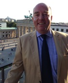 Botschafter Rolf Schulze