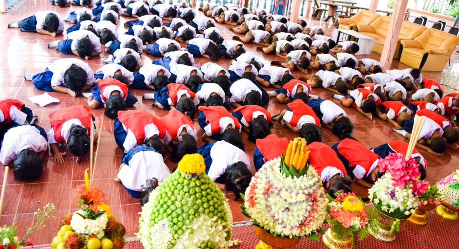Am Tag der Lehrer am 16. Januar ehrt Thailand seine Lehrer – vielerorts mit traditionellen Zeremonien. Foto: apichart609 / Adobe Strock