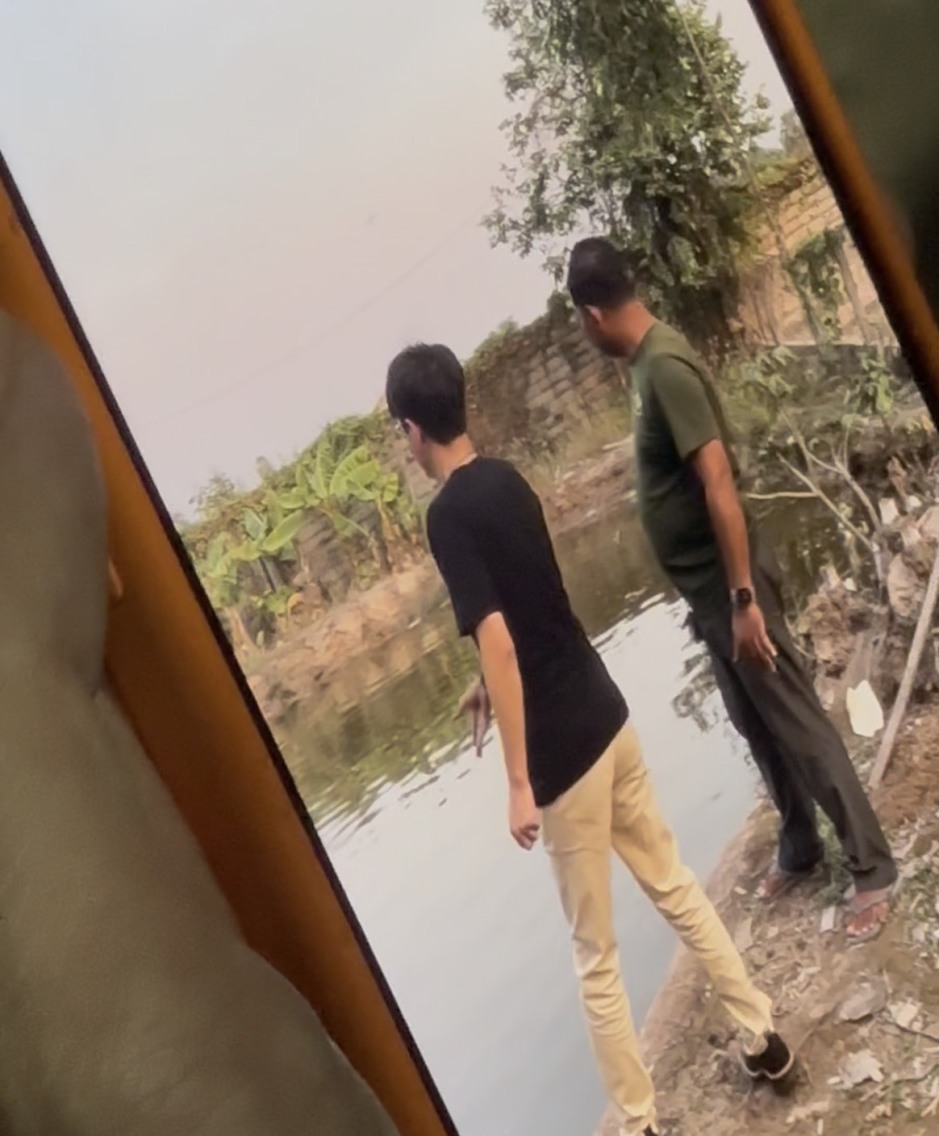 Aufnahmen auf dem Mobiltelefon des Verdächtigen sollen ihn bei Übungen mit Sprengkörpern in Kambodscha zeigen. Bild: TMN.TV