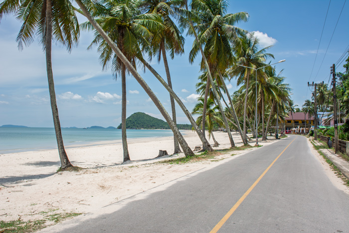 Thung Wua Laen Beach © Siamways