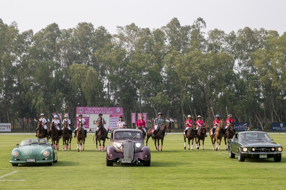 Auftaktparade beim Charity-Poloevent im Thai Polo & Equestrian Club mit internationaler Beteiligung. Bild: B.Grimm.