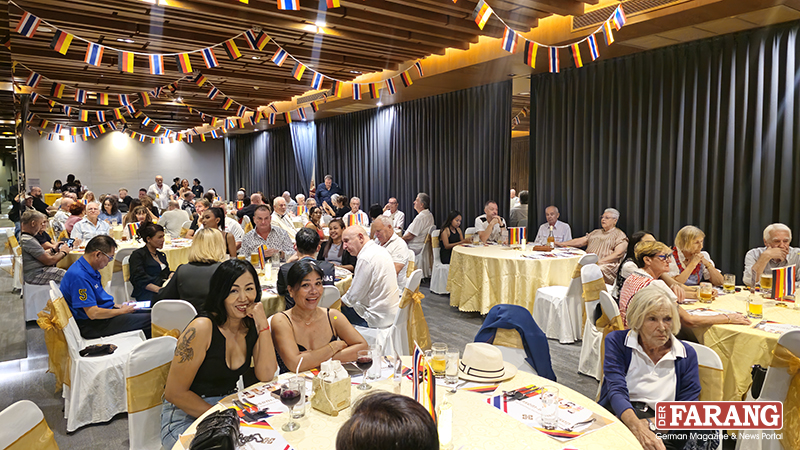 Der Ballsaal war bis auf den letzten Platz gefüllt – die Gäste erlebten einen festlichen Gemeinschaftsabend.