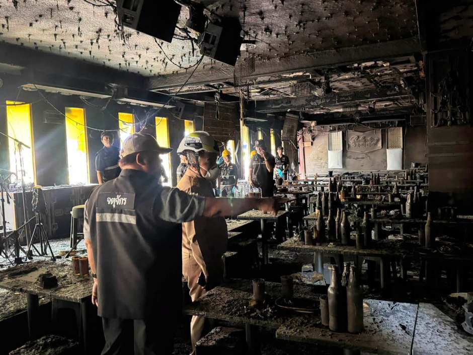 Die Untersuchungen am Brandort konzentrieren sich unter anderem auf Fluchtwege, Dekorationsmaterialien und den Ablauf der Evakuierung während des Feuers. Bild: Bangkok Metropolitan Administration (BMA)