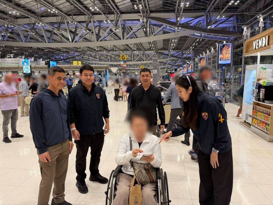 Eine weitere Verdächtige konnte von Einsatzkräften am Flughafen Suvarnabhumi vor ihrer geplanten Weiterreise festgenommen werden. Bild: TMN.TV