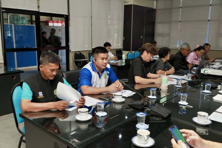 Vertreter der Stadtverwaltung, des Sportamtes und des Verbandes beraten über die organisatorischen Vorbereitungen der Meisterschaften. Bild: PR Pattaya
