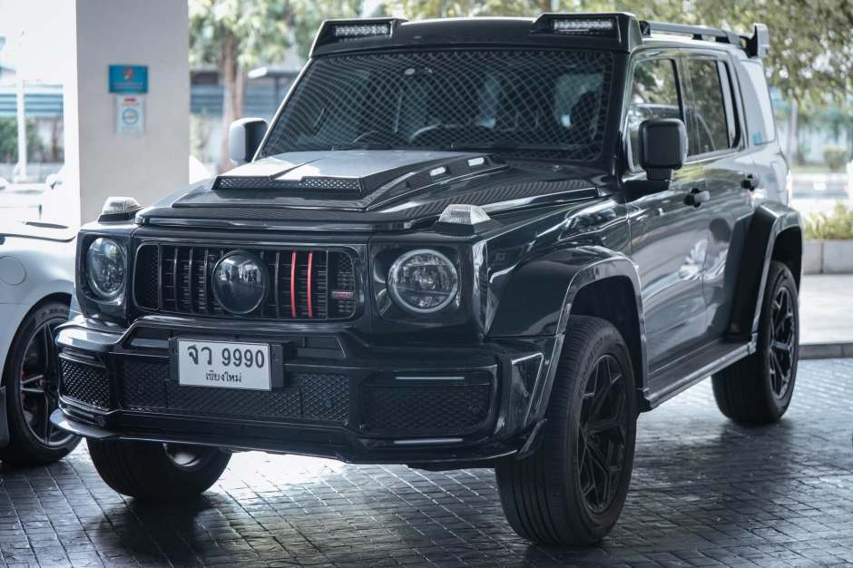 Zu den beschlagnahmten Vermögenswerten zählt auch ein Luxus-SUV der Marke Mercedes-Benz. Bild: Central Investigation Bureau (CIB)