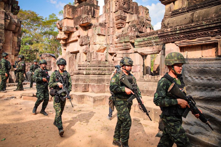 Soldaten sichern das Tempelgelände während der militärischen Kontrolle. Foto: Royal Thai Army